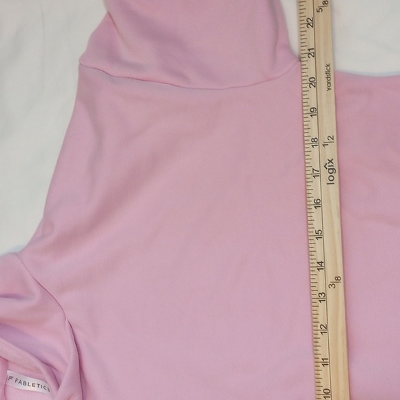 Fabletics Womens Pullover Sz XXS Oversized Pink Pockets Hoodie Comfy Athleisure - Picture 5 of 7